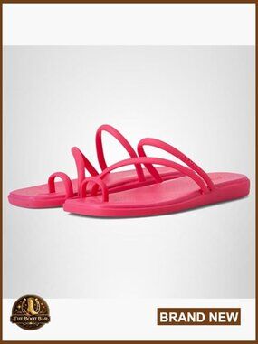 Square Toe Flat Sandals with Toe Loop and Flexible Straps